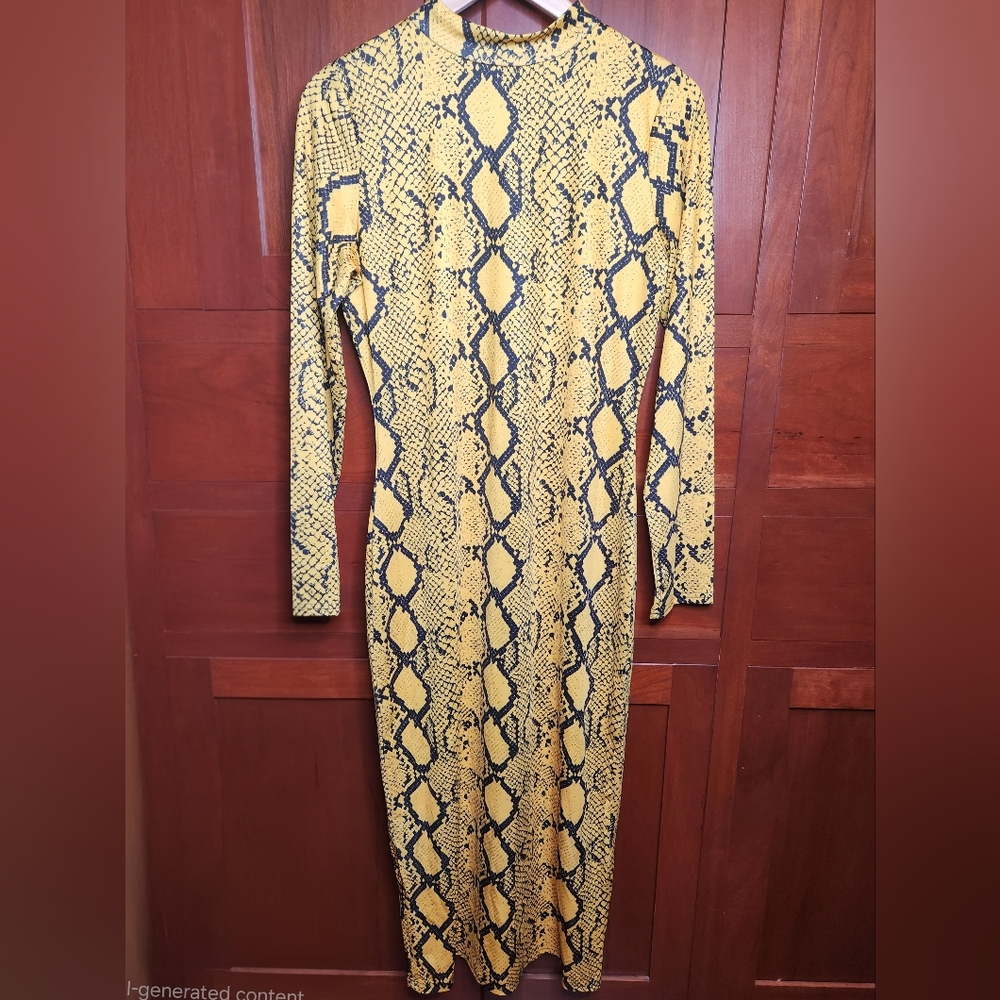 Yellow and Black Snake Pattern Long Sleeved High Neck Bodycon Dress Size Large
